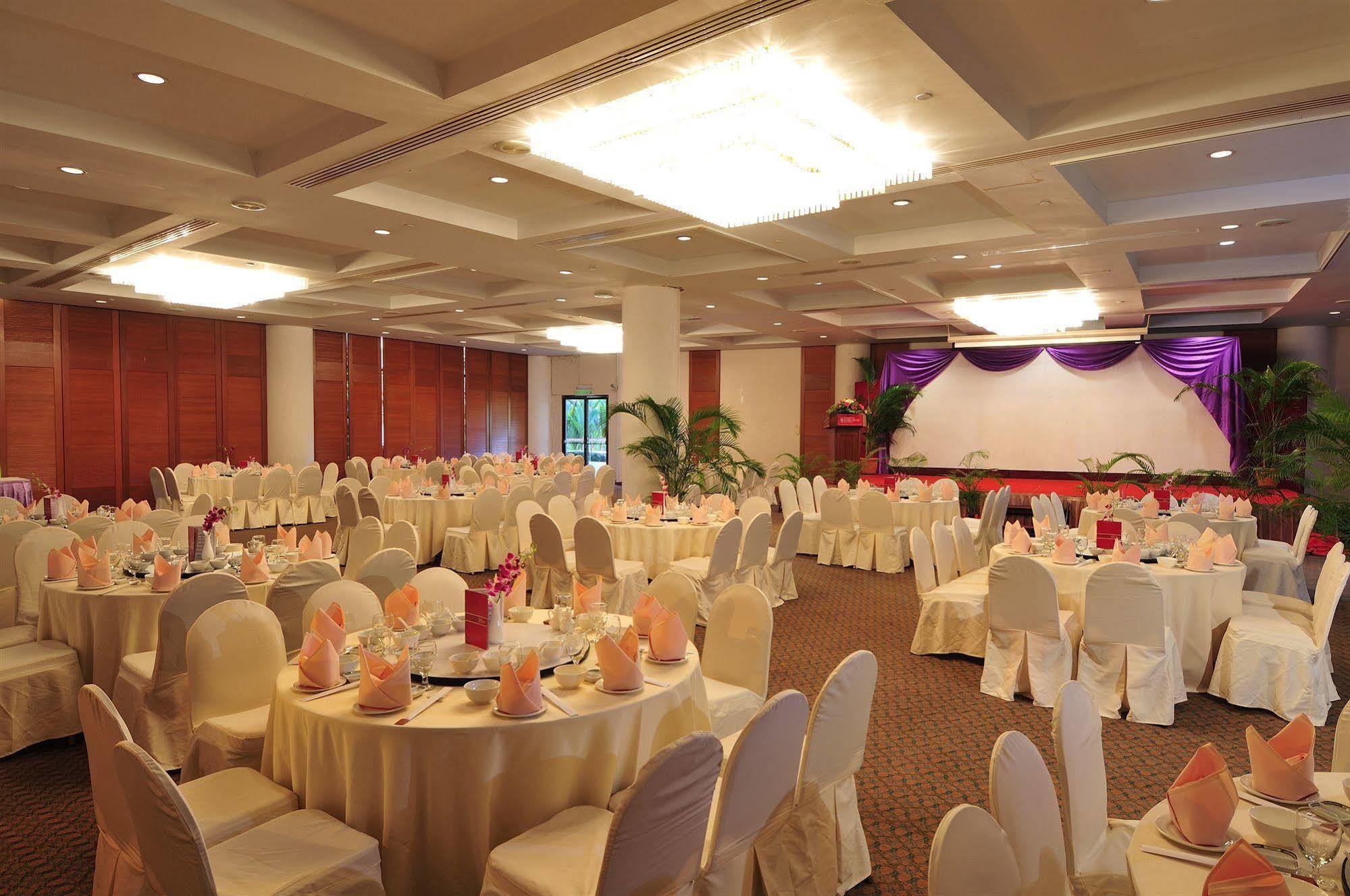 Parkcity Everly Hotel Miri Kültér fotó